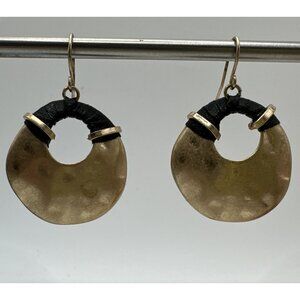 copper tone black  hammered dangle pierced earrings 1.5”